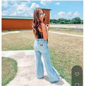 Wrangler Wanderer 622 High Waist Flare Jeans